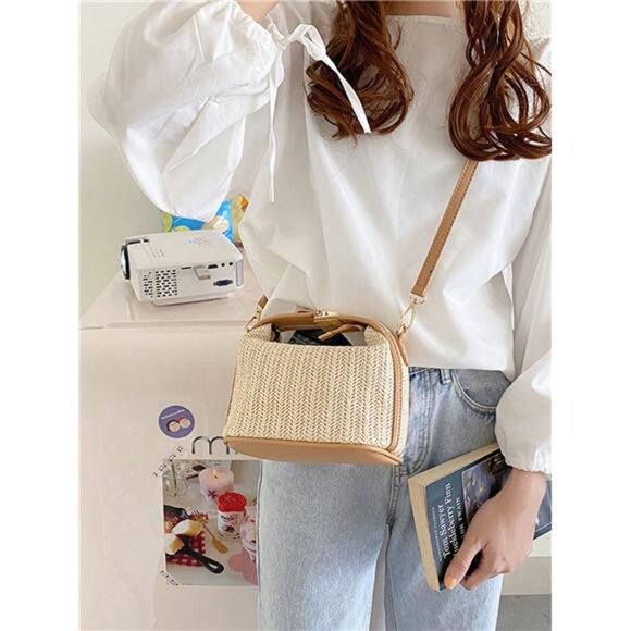 Straw Bag - Picture 5 of 11